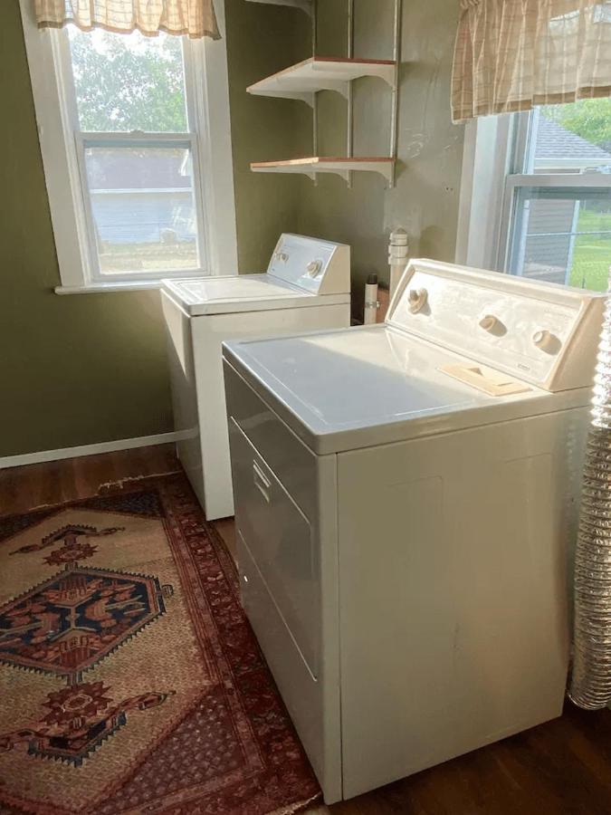 Cozy 3 & 4 Bed Home 2 Blocks To Hospitals & Lambeau Green Bay Buitenkant foto