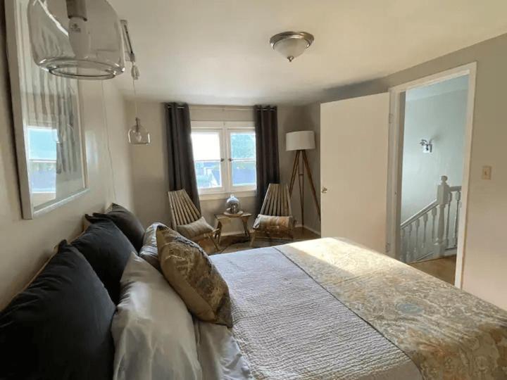 Cozy 3 & 4 Bed Home 2 Blocks To Hospitals & Lambeau Green Bay Buitenkant foto